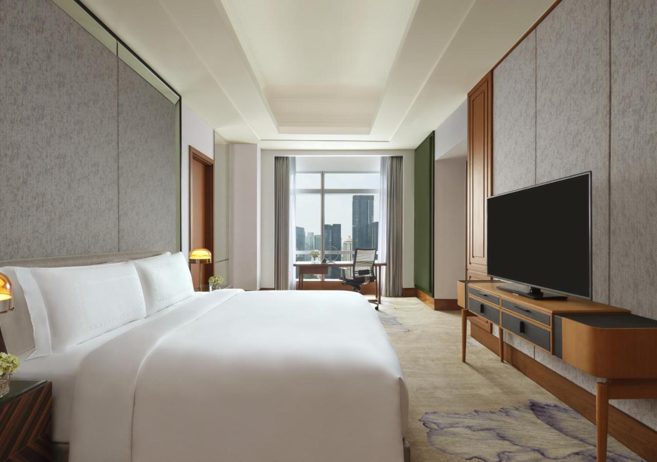 The Ritz-Carlton Jakarta, Pacific Place Джакарта, Индонезия — бронируйте  Отели, цены в 2024 году